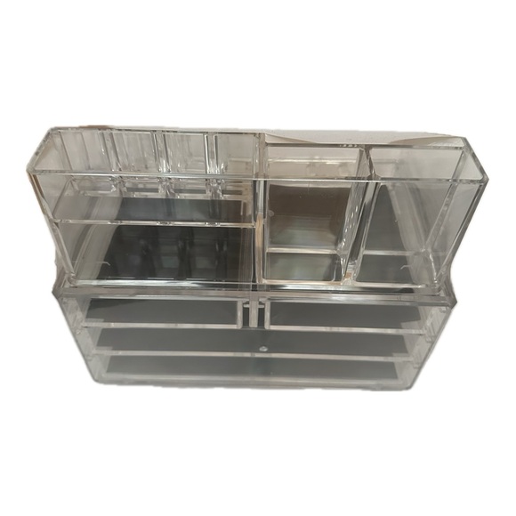 Acrylic Makeup Organizer - Picture 2 of 2
